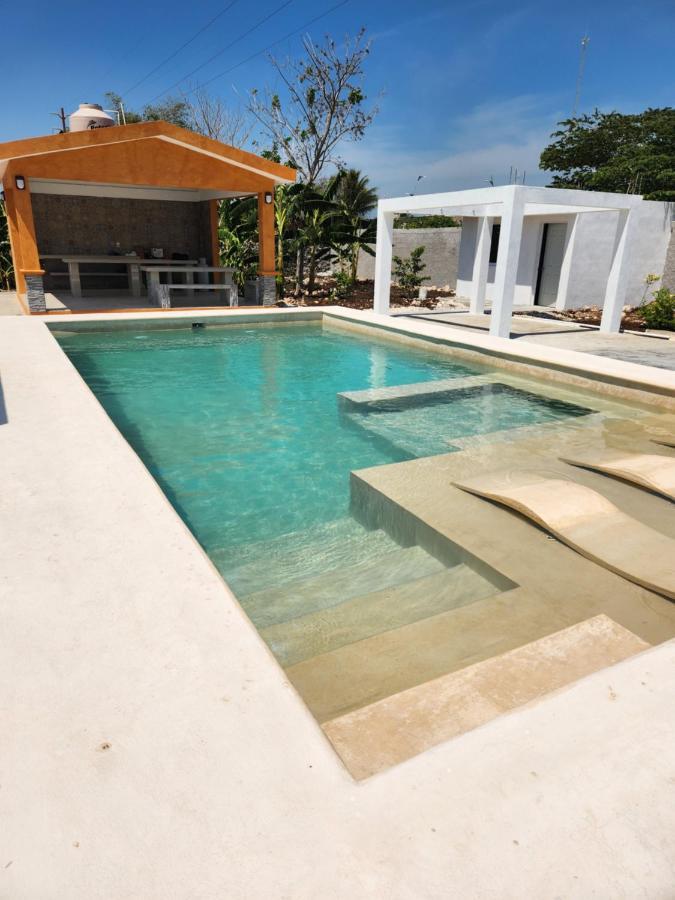 Pergola'S Road House Villa Campeche Exteriör bild
